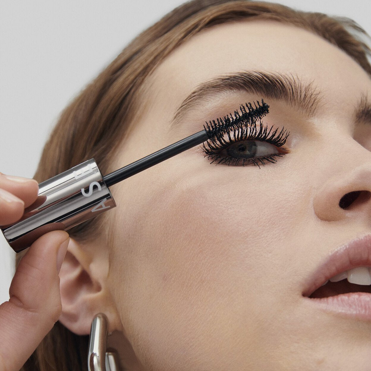 Size Up Volumizing Mascara